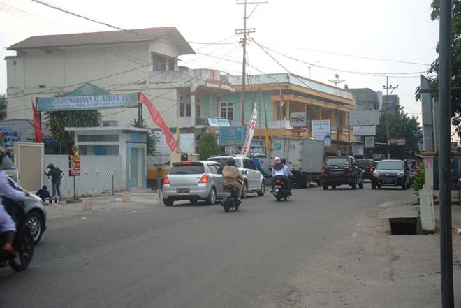 Kondisi jalan di kawasan jalan satu arah Sungai Kambang yang selalu mengalami kemacetan.